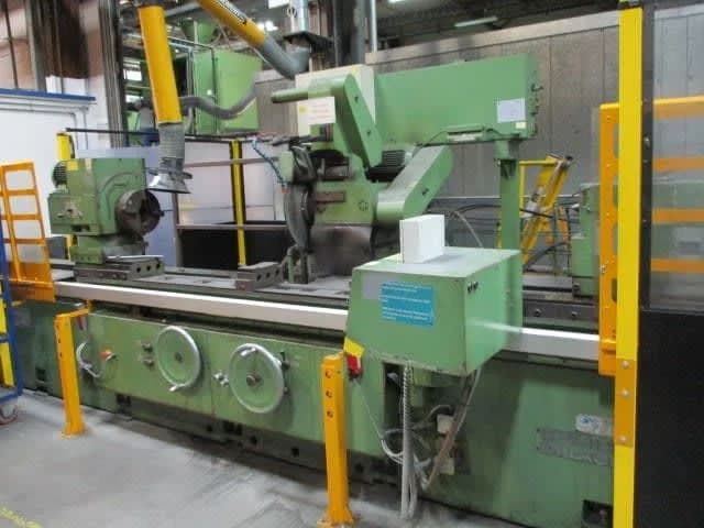 Used CINCINNATI PRODUCTION CYLINDRICAL GRINDER 3000MM — Cylindrical Grinders