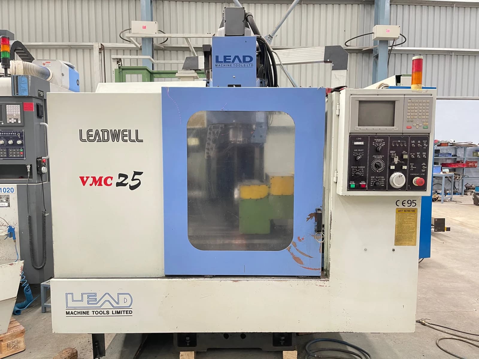 Used LEADWELL 25 VMC (4-Axis) — Vertical Machining Centers