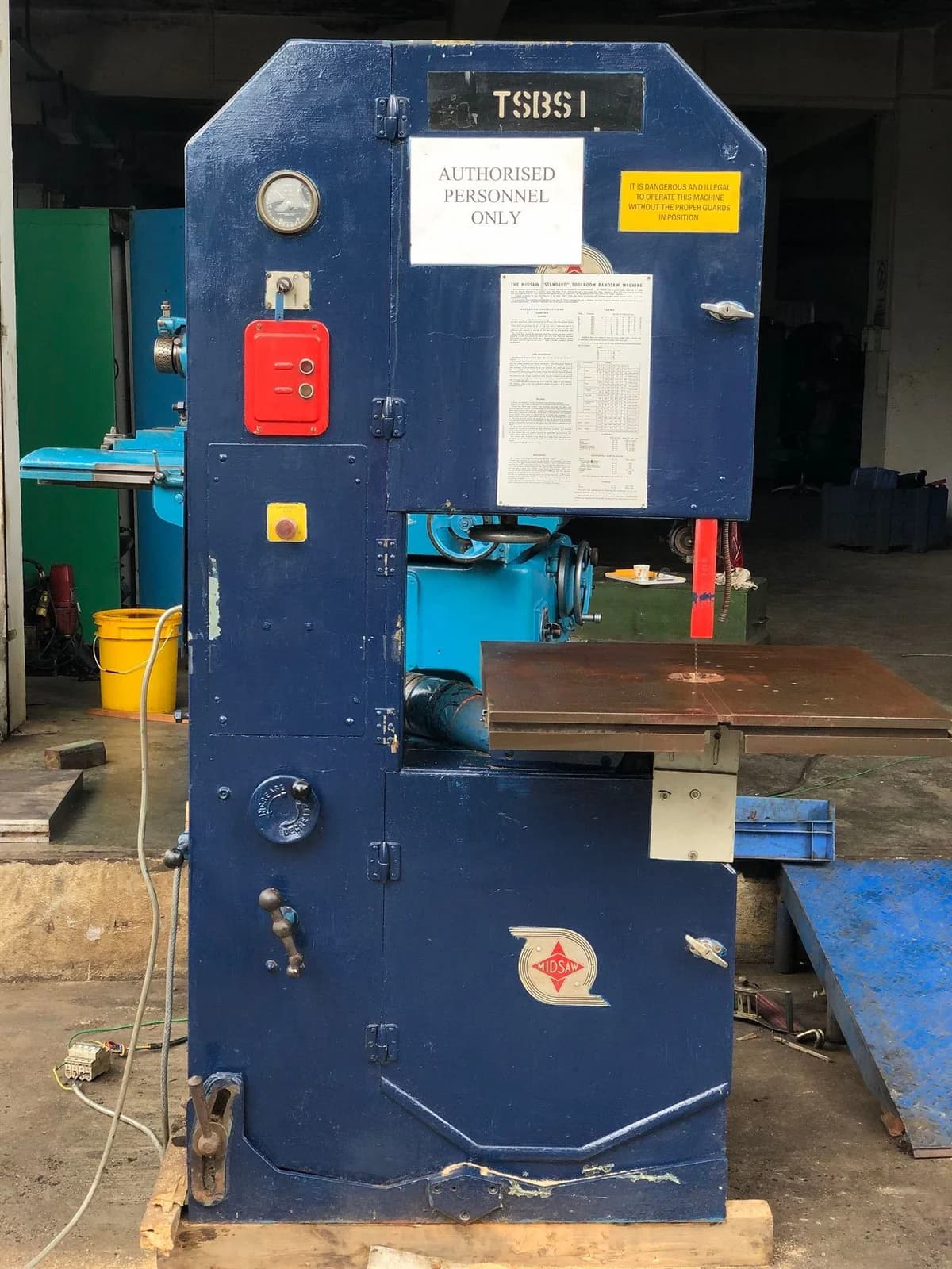 Used MIDSAW VERTICAL SAW — Miscellaneous