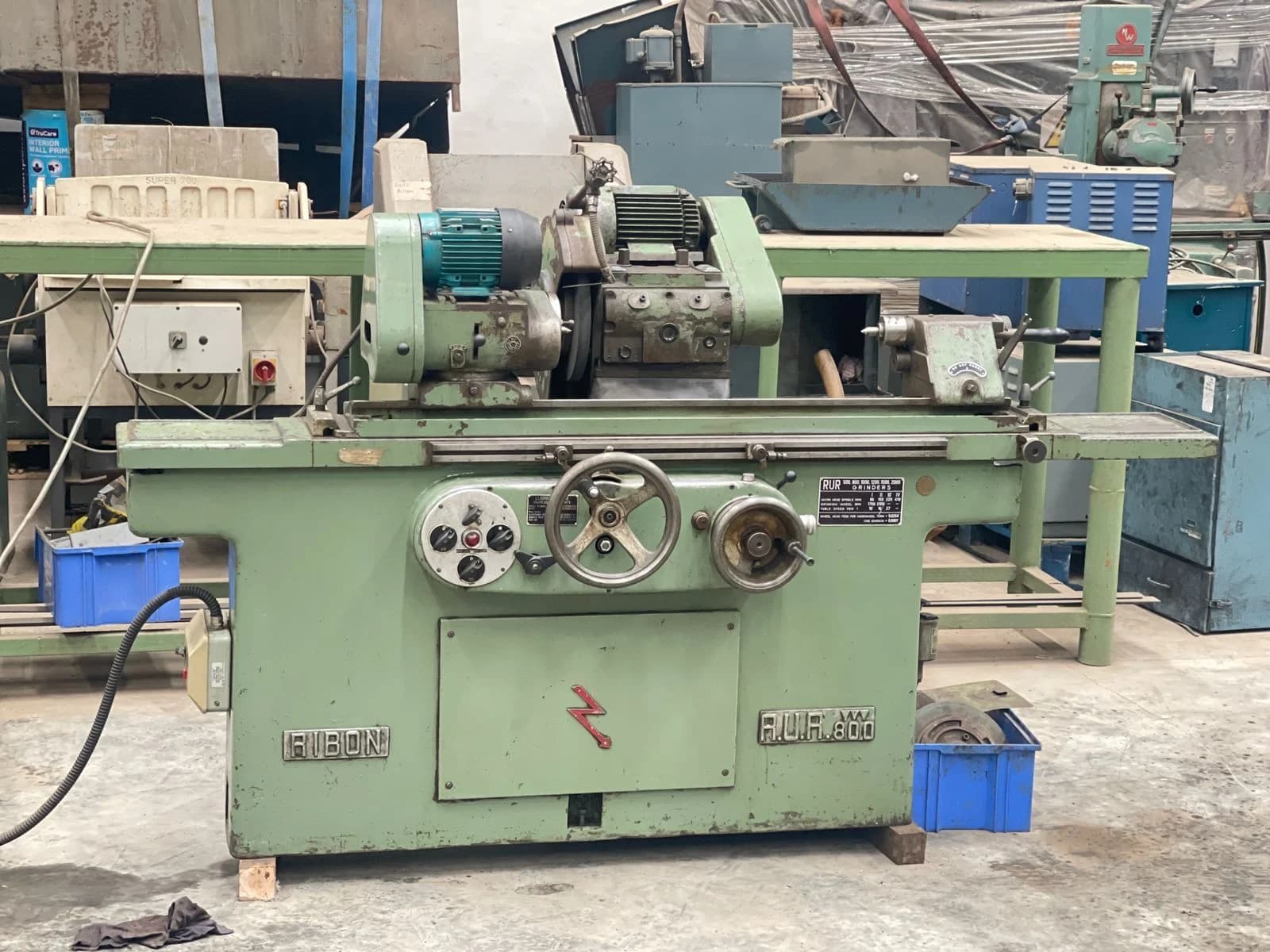 Used RIBON RUR 800 CYLINDRICAL GRINDER — Cylindrical Grinders